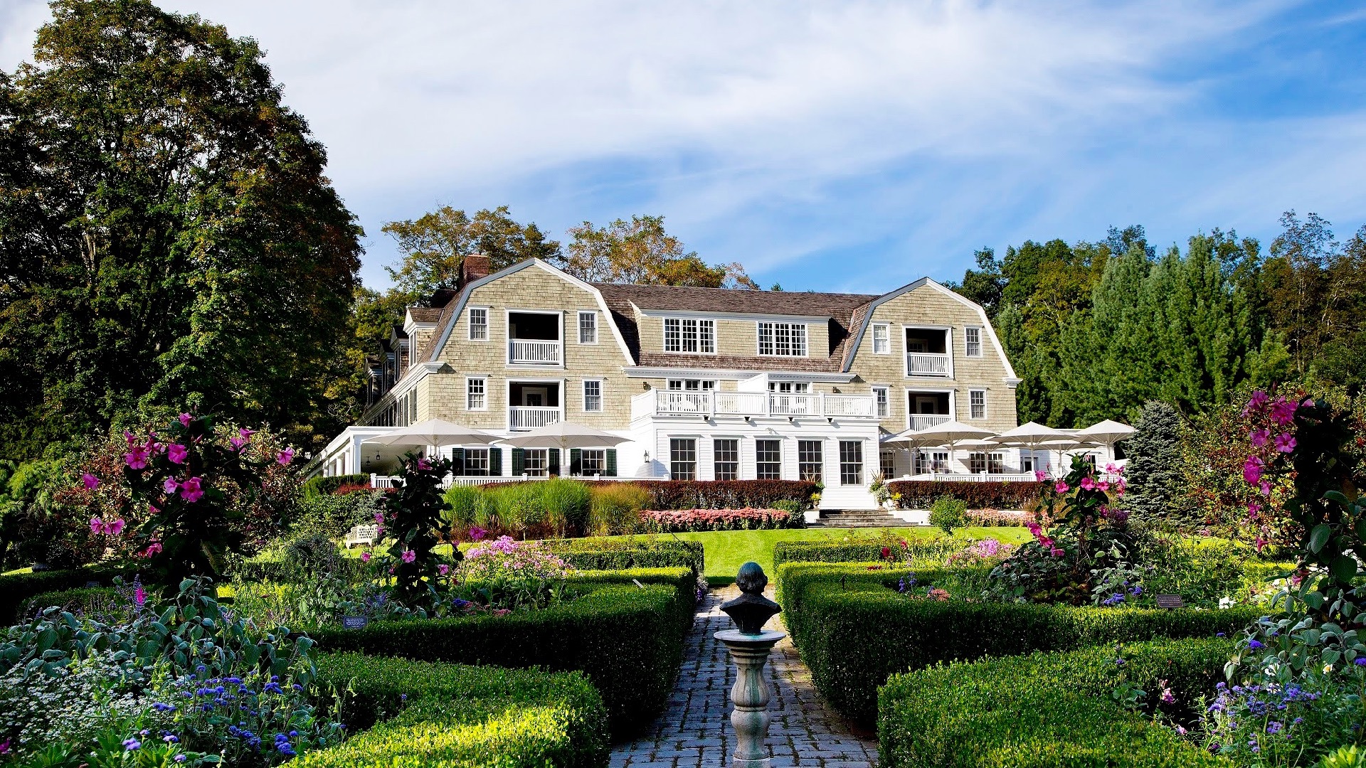 The Retreat at Mayflower Inn