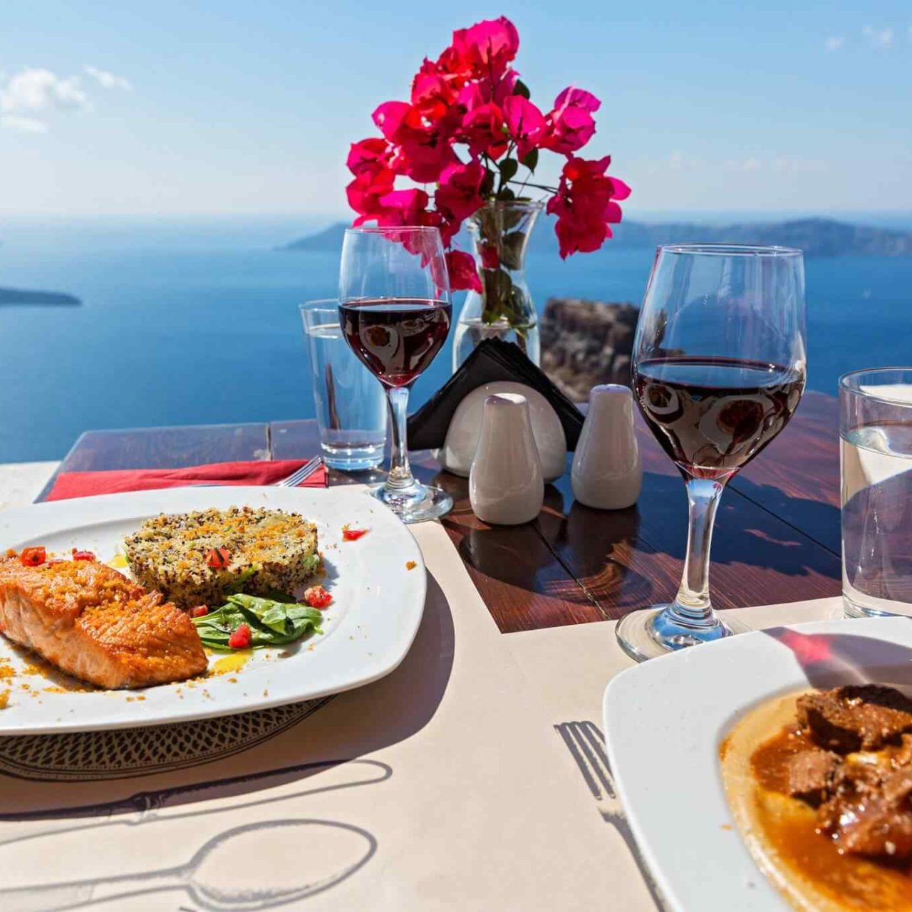 https://www.spasofamerica.com/wp-content/uploads/2017/10/restaurant-italian-25-1280x1280.jpg