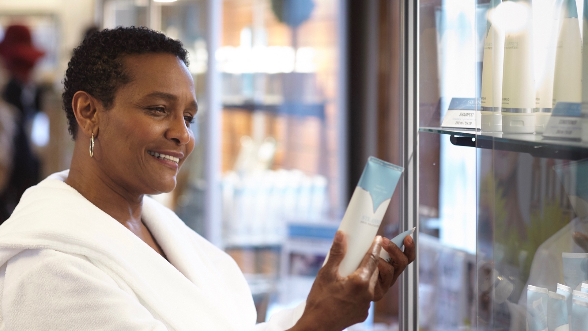 Woman, Ste. Anne's Spa, Spas of America Woman, Ste. Anne's Spa, Spas of America