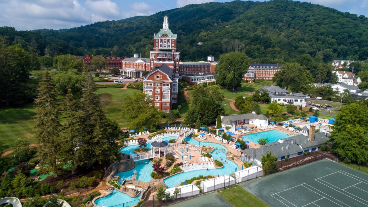 Summer, The Spa at Omni Homestead Resort, Spas of America