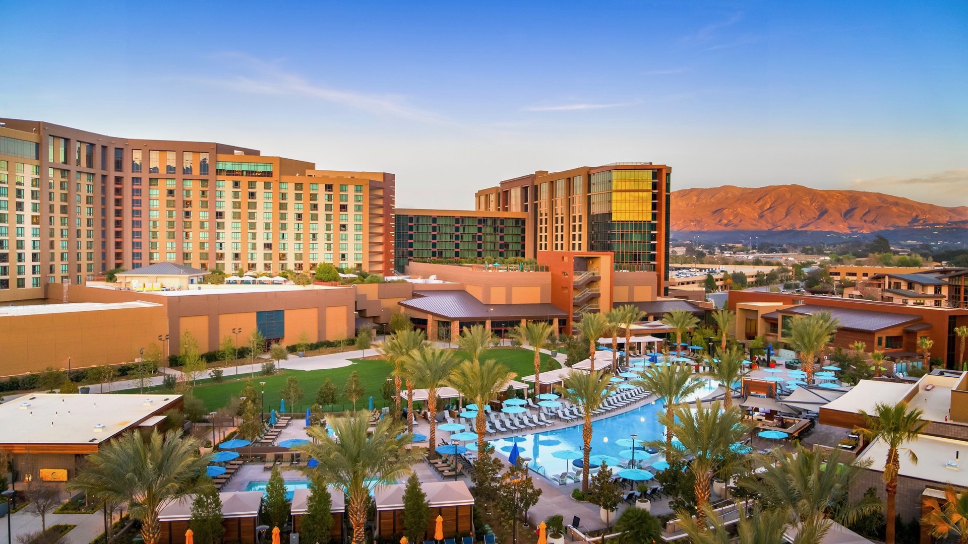 Pehanga Resort Casino, Sunset, Spas of America Pehanga Resort Casino, Sunset, Spas of America