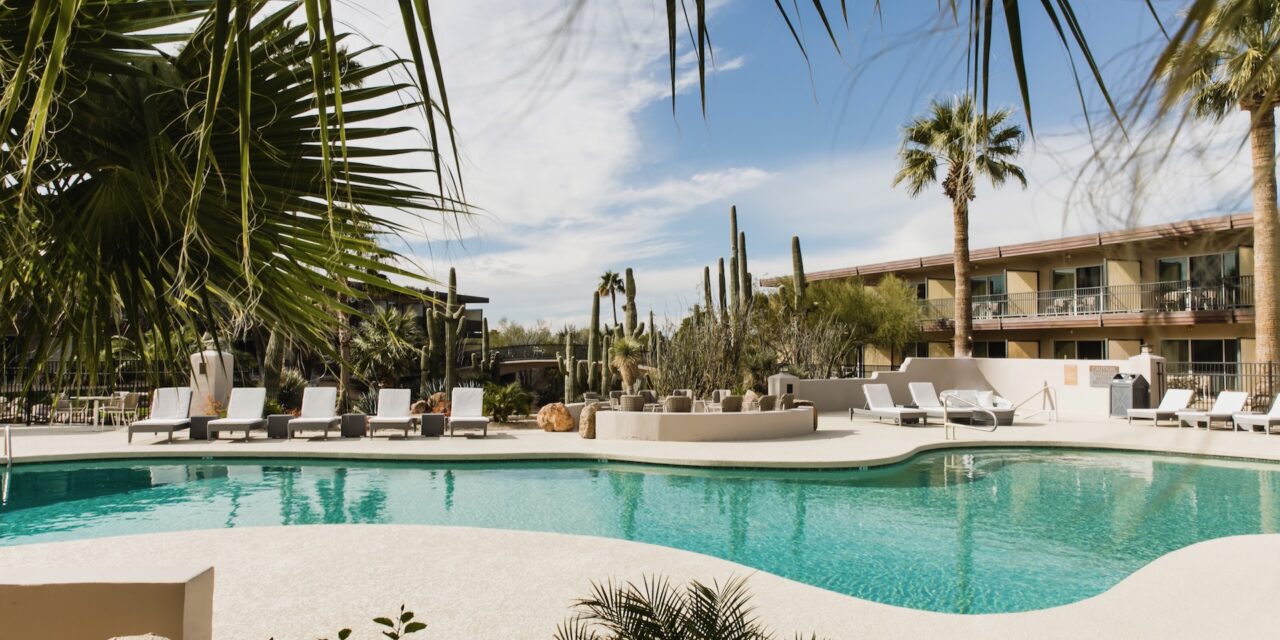 https://www.spasofamerica.com/wp-content/uploads/2023/02/CIVANA-Wellness-Resort-Spa-Poolside-1280x640.jpg