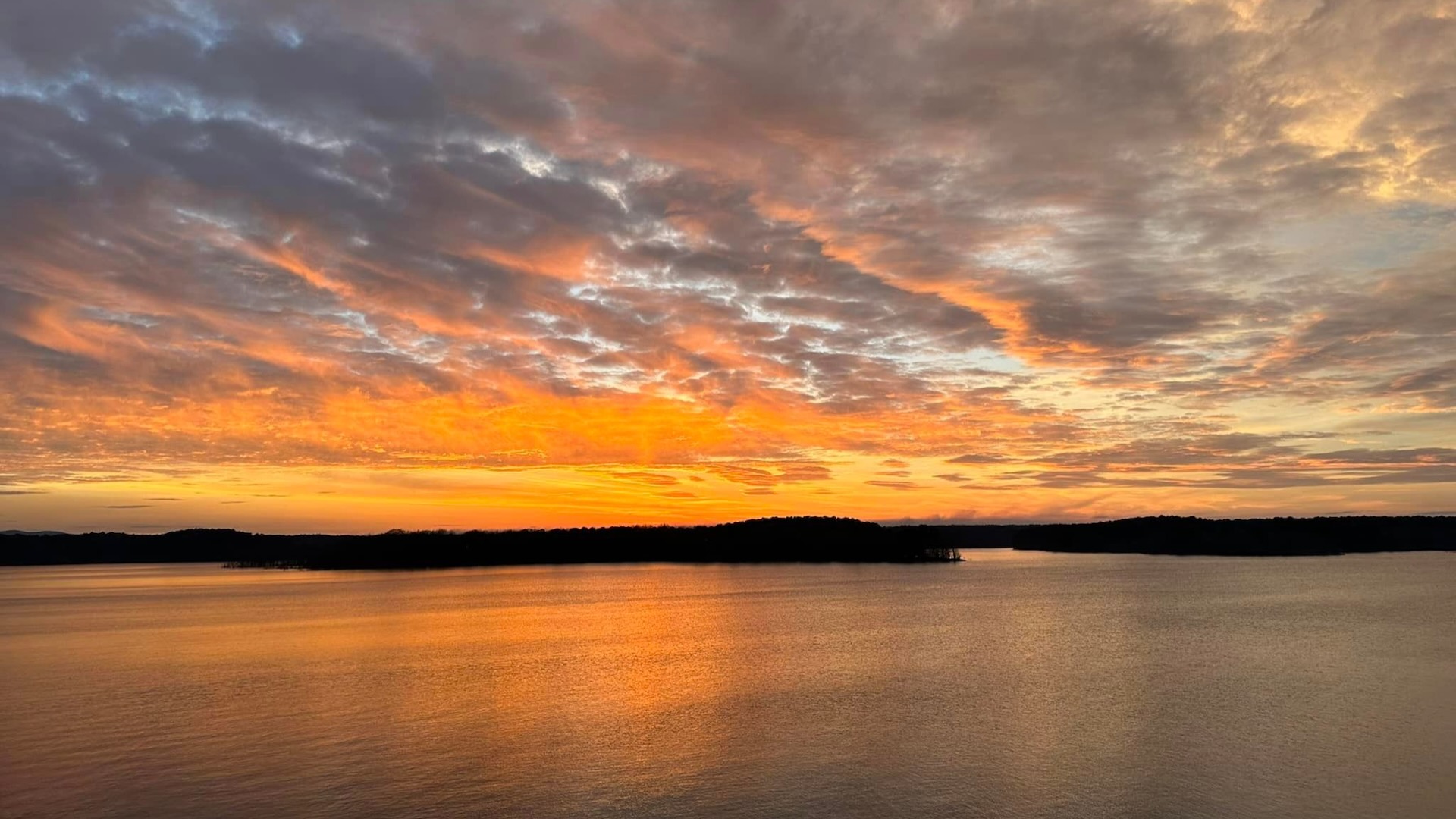 Mountain Harbor Resort, Turtle Cove Spa, Spas of America, Sunset 2 Mountain Harbor Resort, Turtle Cove Spa, Spas of America, Sunset 2