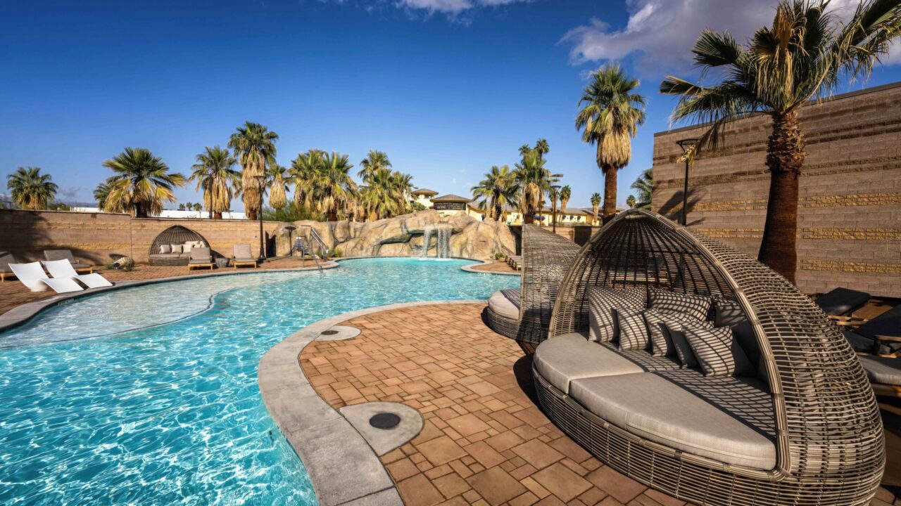 The Spa at Séc-he, Exterior Pool, Spas of America