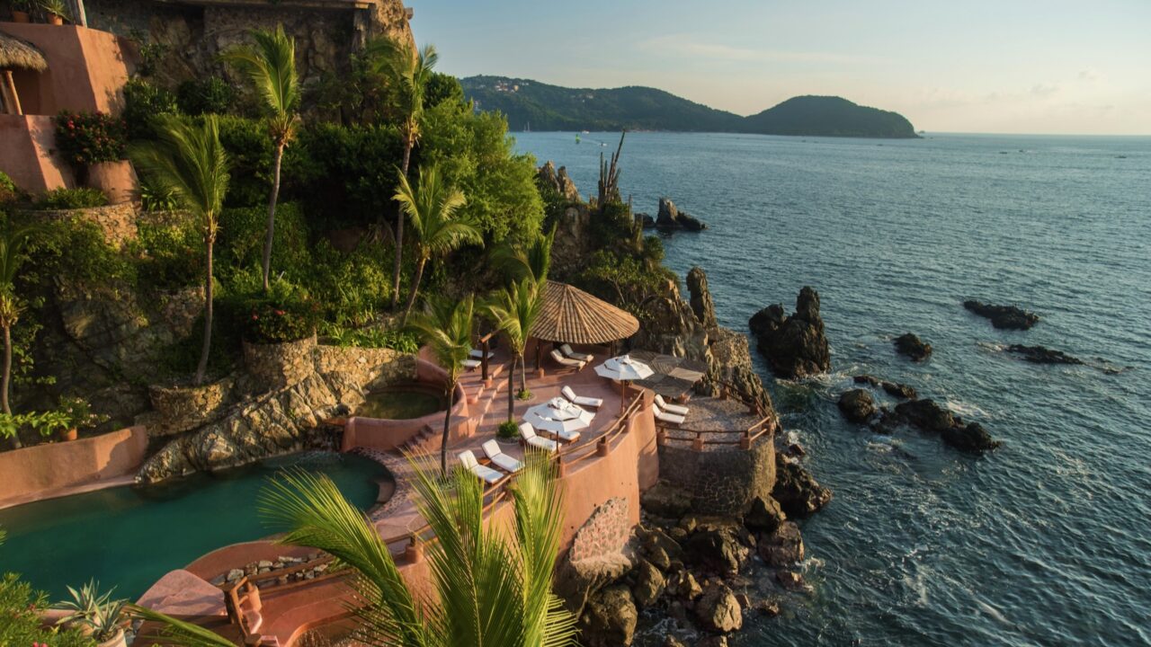 Clarins Spa, La Casa Que Canta, Zihuatanejo, Guerrero, Spas of America