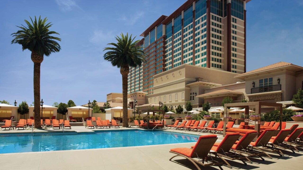 The Spa at Thunder Valley Casino Resort, Coconut Pool & Bar, Spas of America