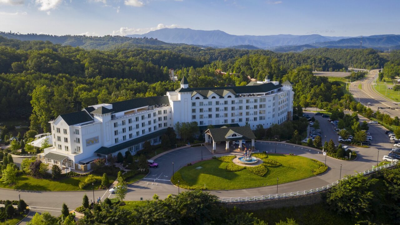 The Spa at Dollywood's DreamMore Resort, Spas of America