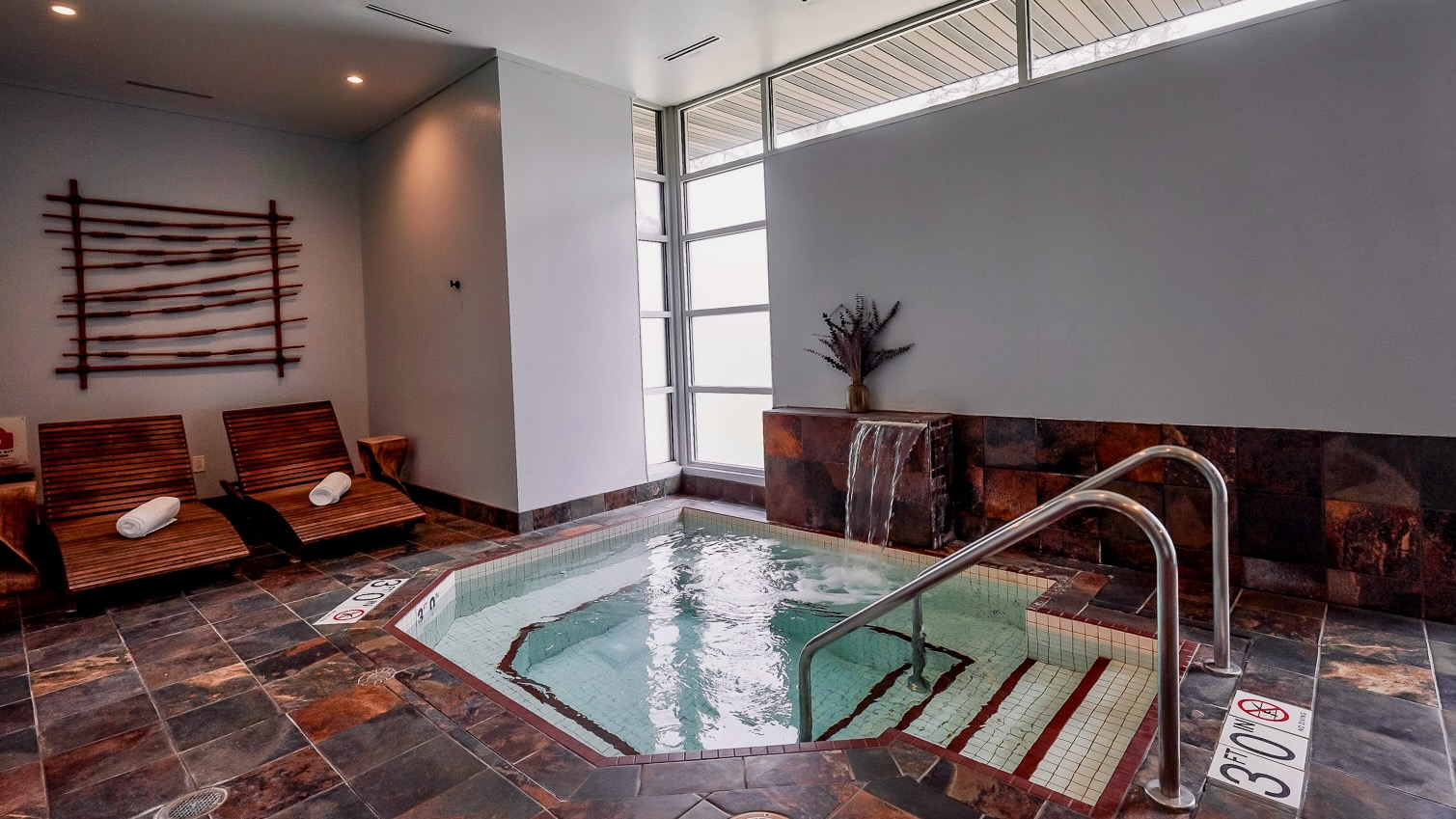 Elan Brio Spa, Spas of America