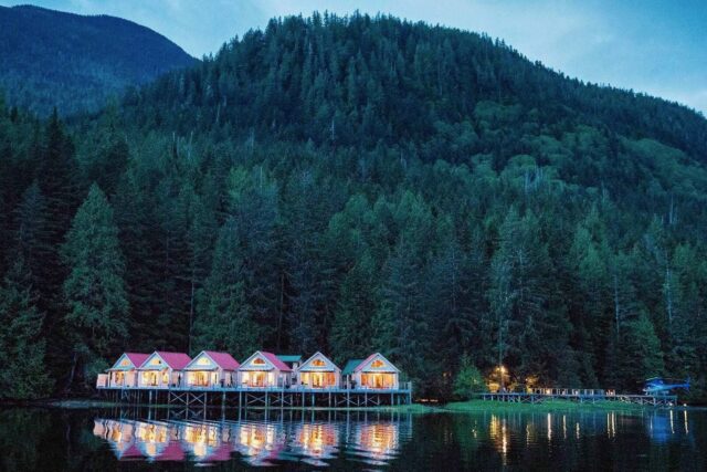 Nimmo Bay Resort
