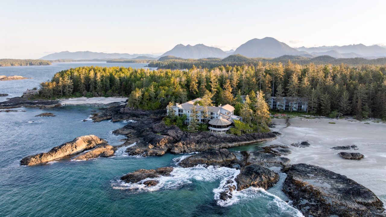Canada Spa Guide, Ancient Cedars Spa, Spas of America
