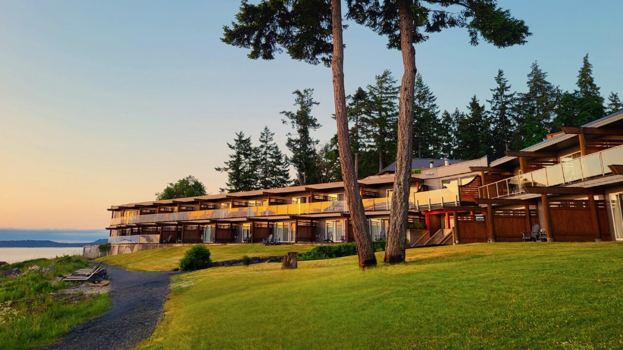 Kingfisher Pacific Resort and Spa, Spas of America