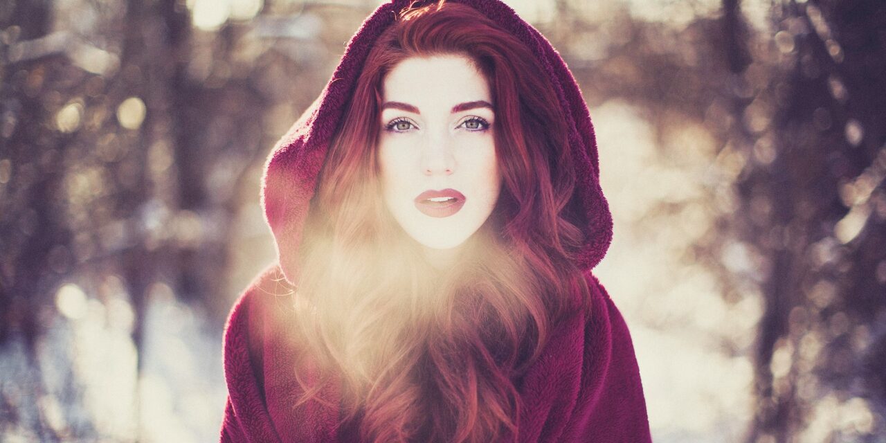 https://www.spasofamerica.com/wp-content/uploads/2025/11/58331-redhead-hood-face-winter-eyes-fog-models-mood-women-females-girls-babes-1280x640.jpg