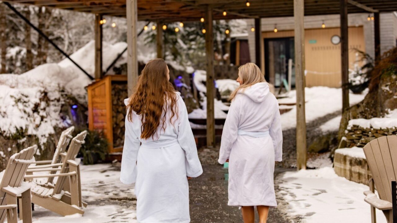 Spa Bolton, Spas of America
