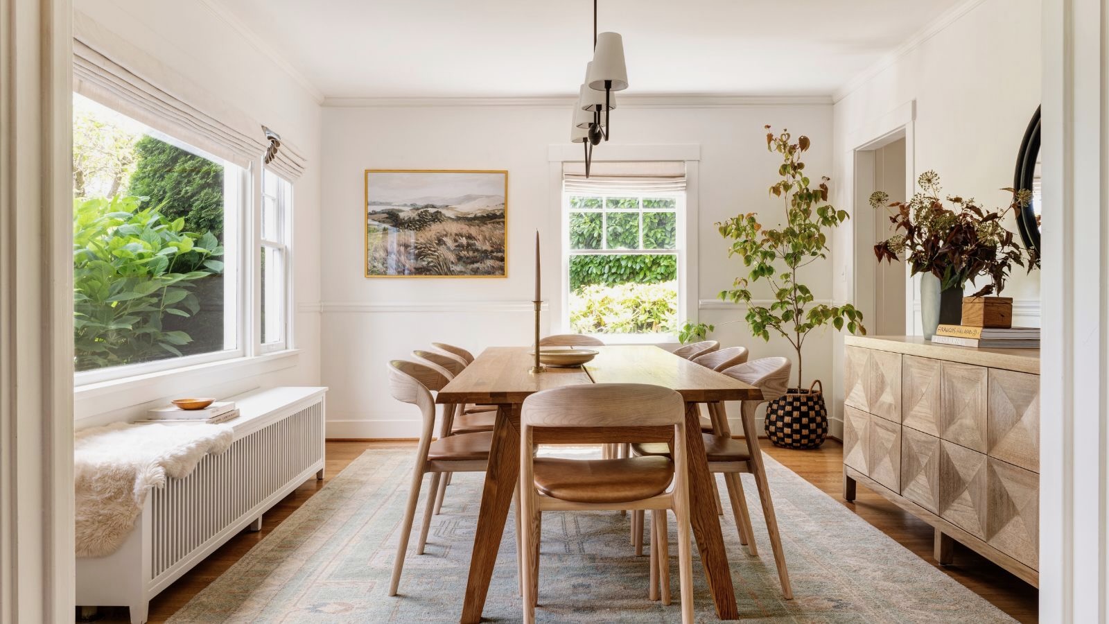 Spa Ambience at Home: How Faux Florals Improve Relaxation and Interior Mood