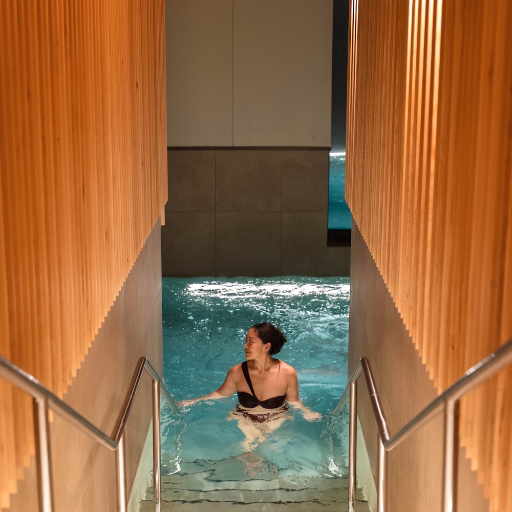 BASIN Glacial Waters at Fairmont Chateau Lake Louise, Spas of America BASIN Glacial Waters at Fairmont Chateau Lake Louise, Spas of America